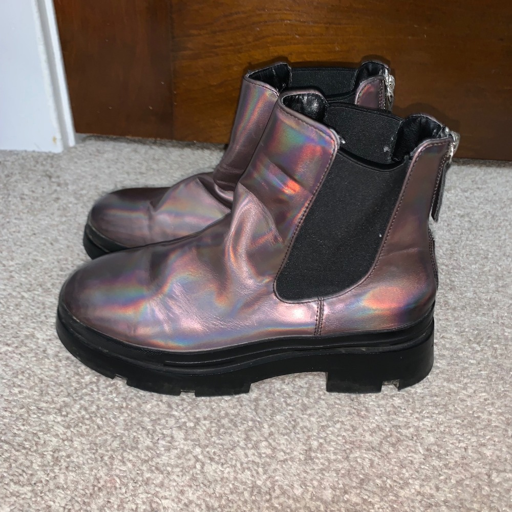 Steve Madden JBRONX Iridescent Metallic Ankle Boots Purple Holographic Lug Sole